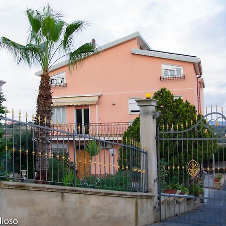 B&B L'Incanto Degli Artisti Кальтаджіроне Екстер'єр фото